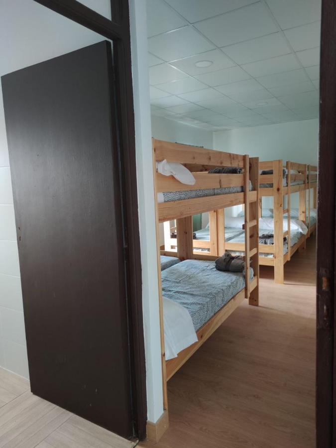 Albergue Los Patos Villafranca de los Caballeros Esterno foto